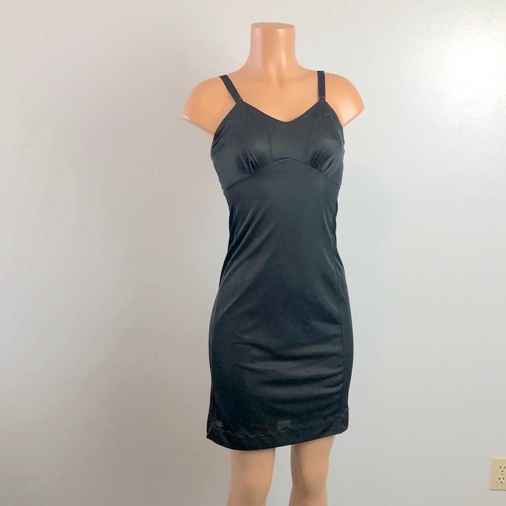 Black slip / nightgown, size extra small